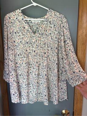 Rose & Olive Cream Floral Pintuck Peasant Blouse with Coral and Navy Accents